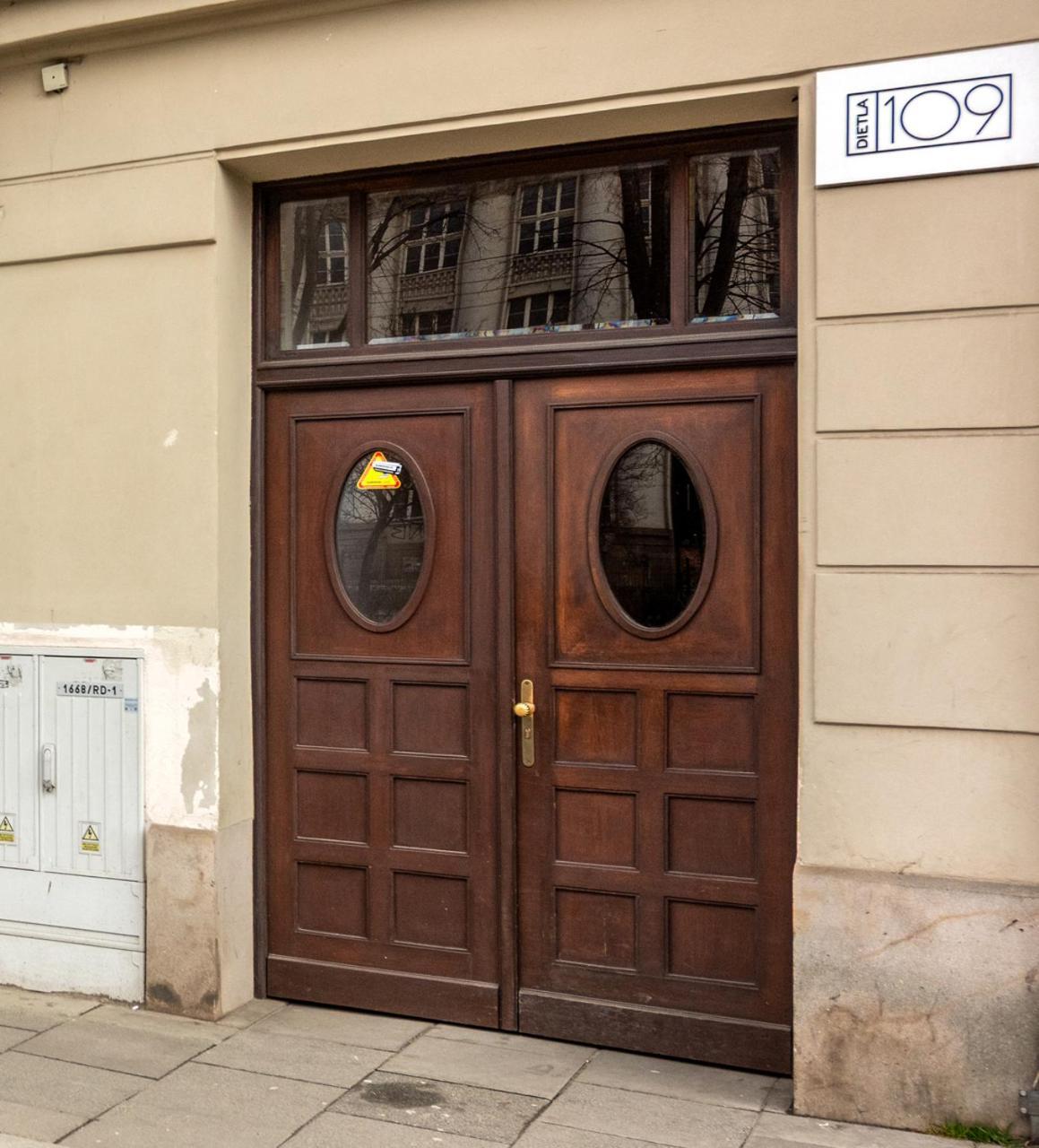 Modern Apartment Arizona Studio Old Town Dietla Balcony Krasków Exterior foto